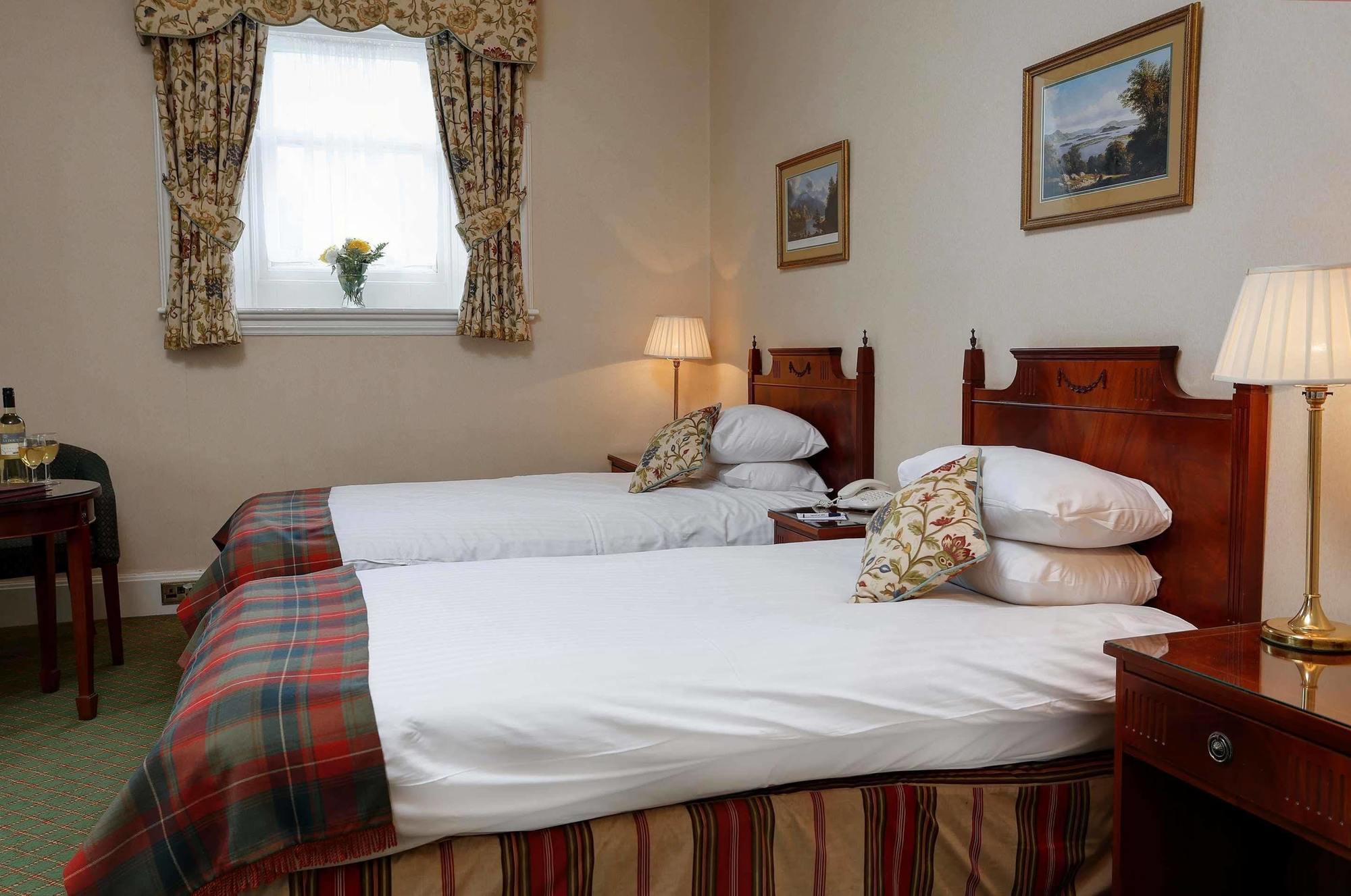 Best Western Cartland Bridge Hotel Lanark Ruang foto