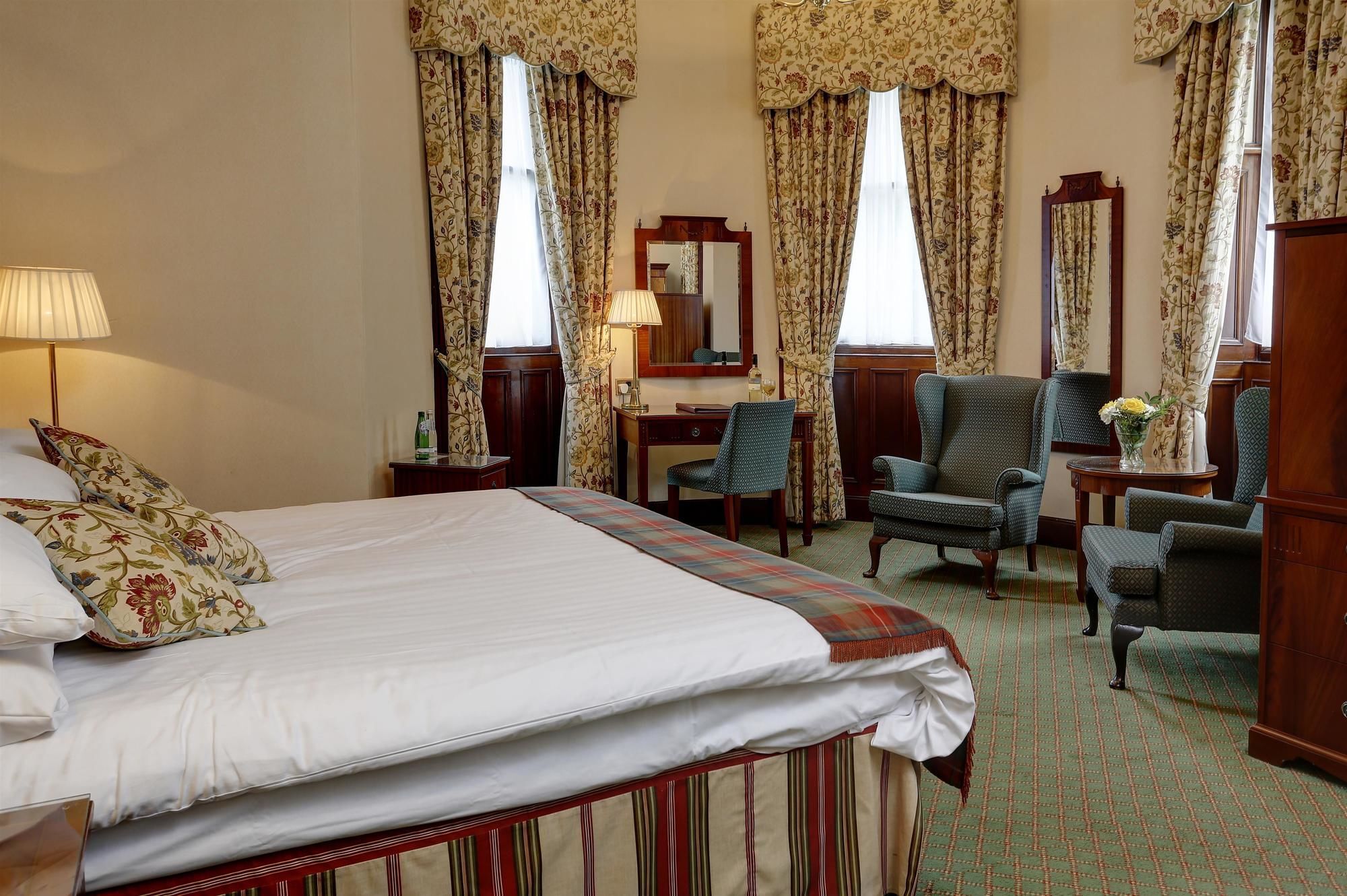 Best Western Cartland Bridge Hotel Lanark Bagian luar foto